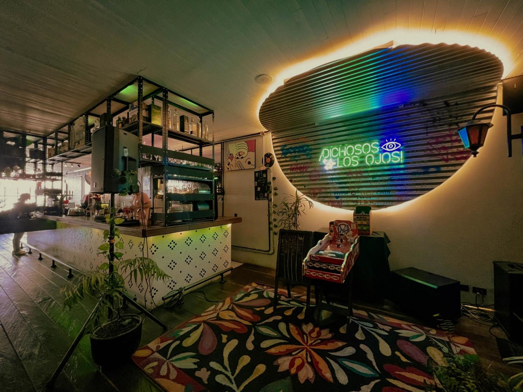 Viajero Bogota Hostel & Spa — Photos 2